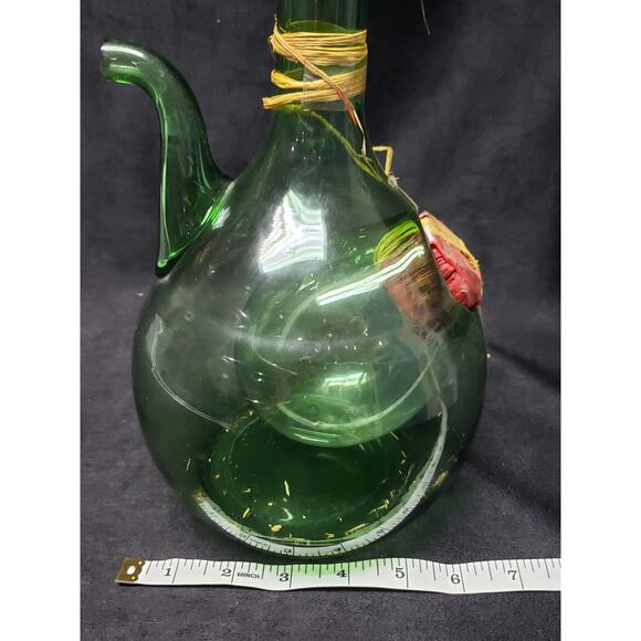 Vintage Italian Green Hand Blown Glass Wine Decanter w Ice Chamber Made In Italy - Picture 7 of 9